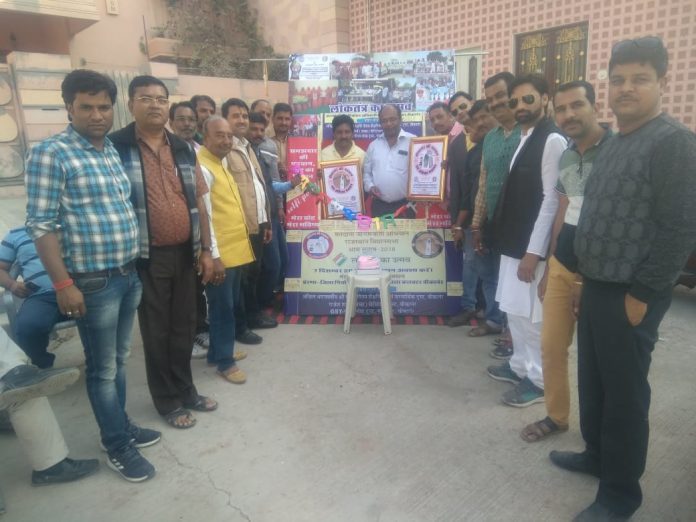 एक वोट लोकतंत्र के नाम